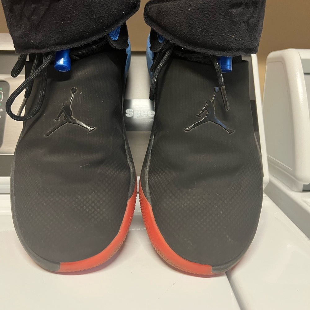 Jordan Hightops - image 6